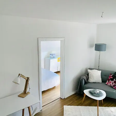 Felix Living 7, Gruppenwohnung Mit Oberhausblick, Dachterrasse & Parkplatz Apartment *