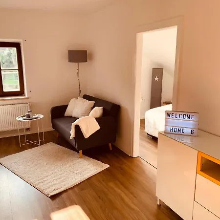 Lägenhet Felix Living 7, Gruppenwohnung Mit Oberhausblick, Dachterrasse & Parkplatz